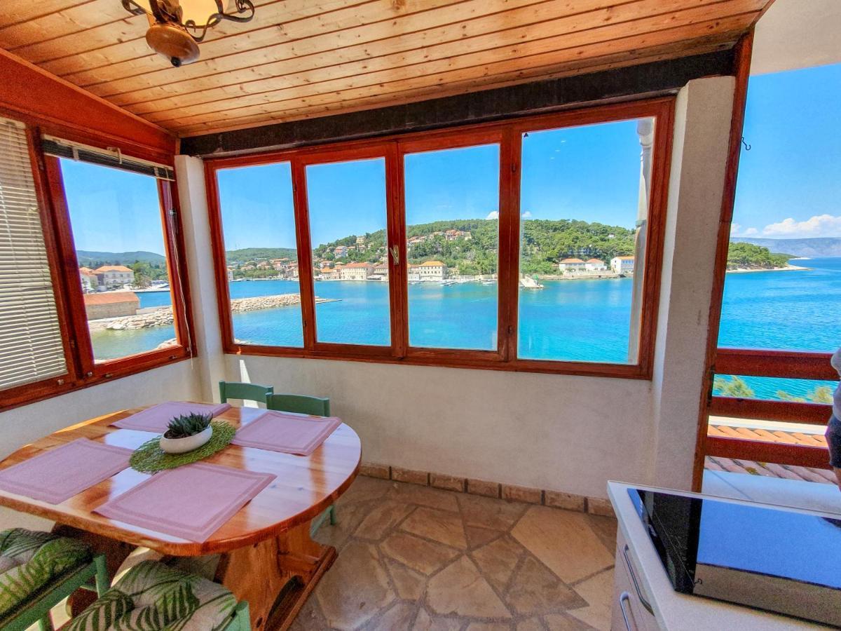 Makjanic Apartment Jelsa  Luaran gambar
